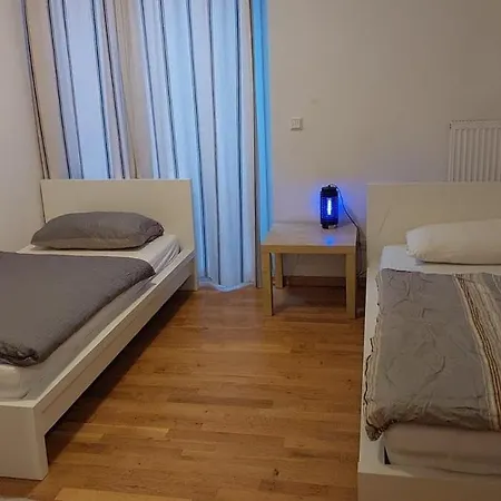 3 * Offenbach am Main